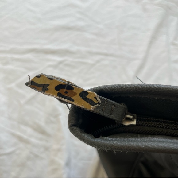 🐺gray nine west bag🐺 - Picture 6 of 9